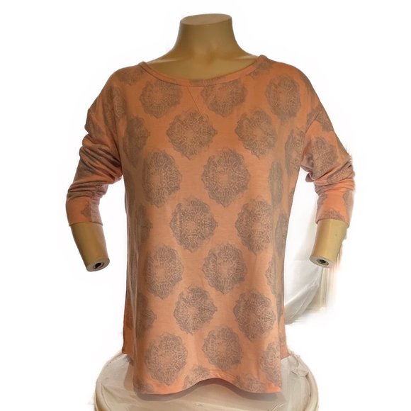 St John’s Bay Peach Paisley Oversized Sweatshirt Top Size PM NWOT - Picture 2 of 6